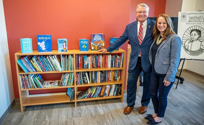 U.S. Rep. Rick Allen joins Director of Federal Relations Monty Philpot at the opening of the new AU Literacy Center.