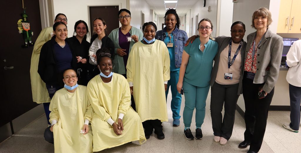 photo from article College Honors Dental Assistants on National Day