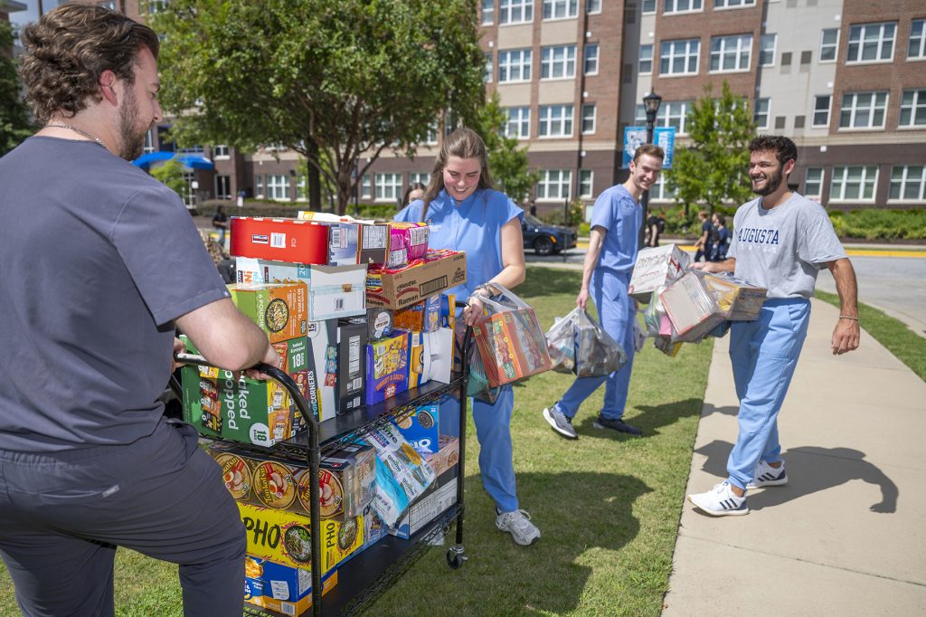 GDA food pantry