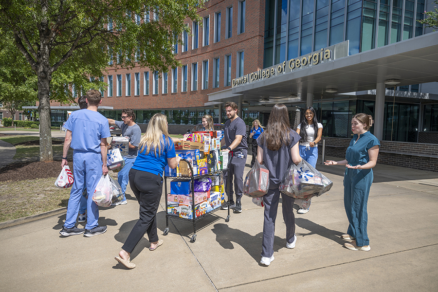 GDA food pantry